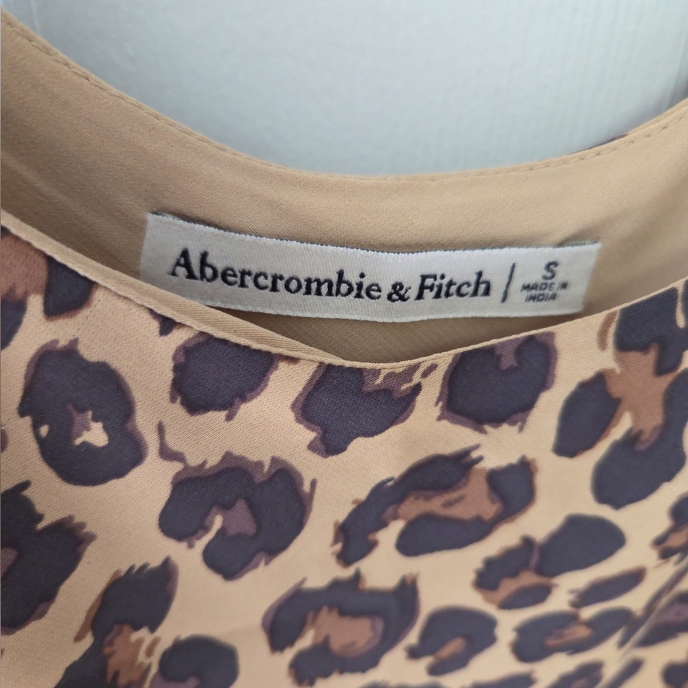 Abercrombie leopard tank - Picture 9 of 11